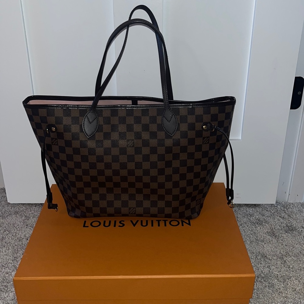 Louis Vuitton Neverfull MM